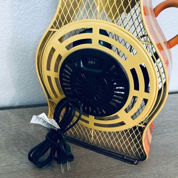 Metal Dog Rustic Decor Electric Fan - Picture 6 of 6